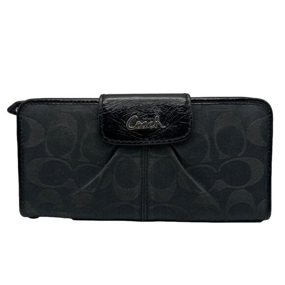 COACH Black Signature Canvas Ashley Wallet - Picture 1 of 10